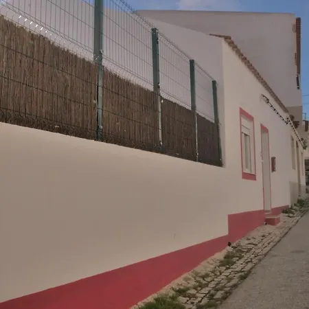 度假居 Casa Dos Mosaicos 阿尔沃尔